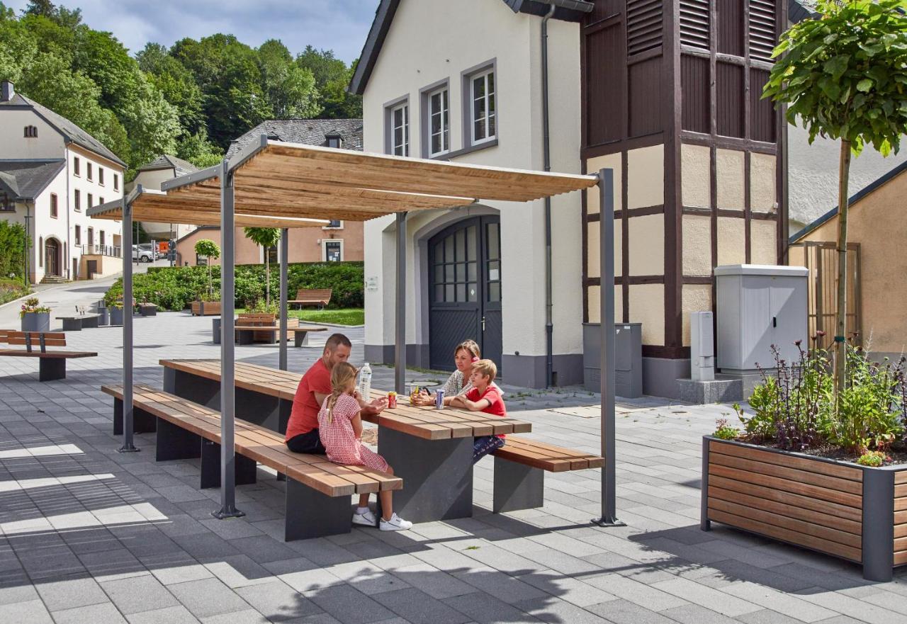 Hotel-Restaurant Beim Schlass Wiltz Eksteriør bilde