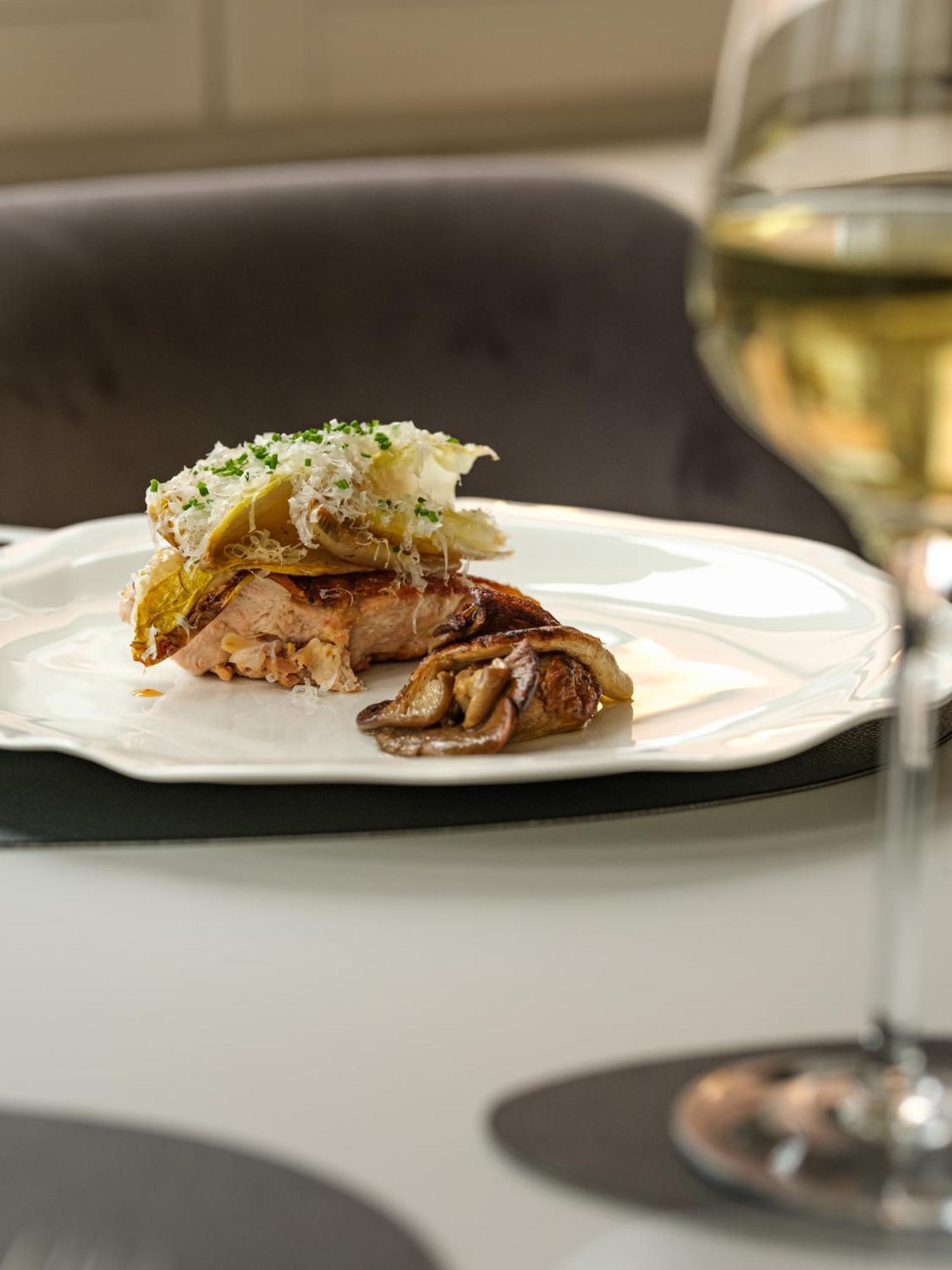 Hotel-Restaurant Beim Schlass Wiltz Eksteriør bilde