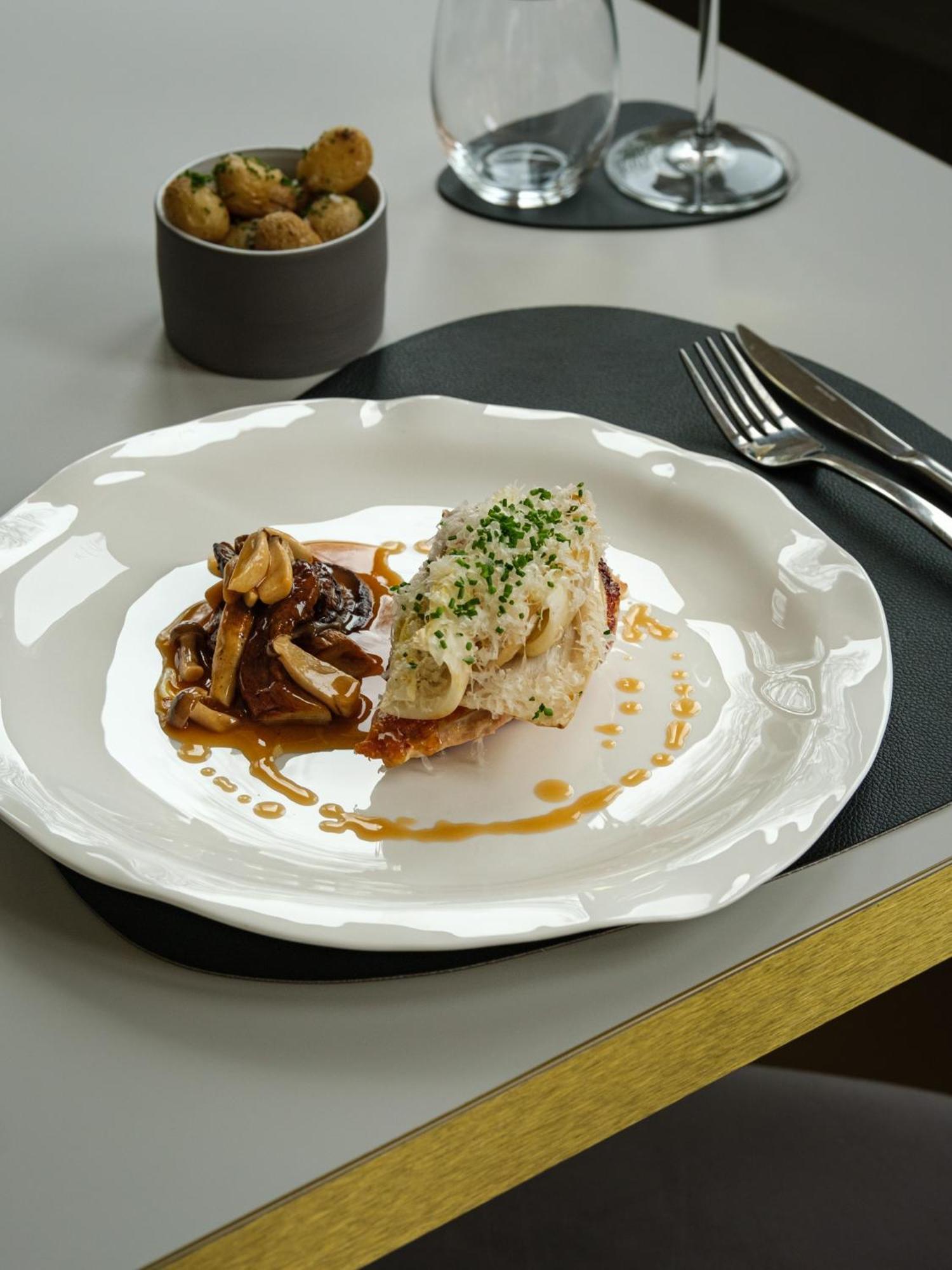 Hotel-Restaurant Beim Schlass Wiltz Eksteriør bilde
