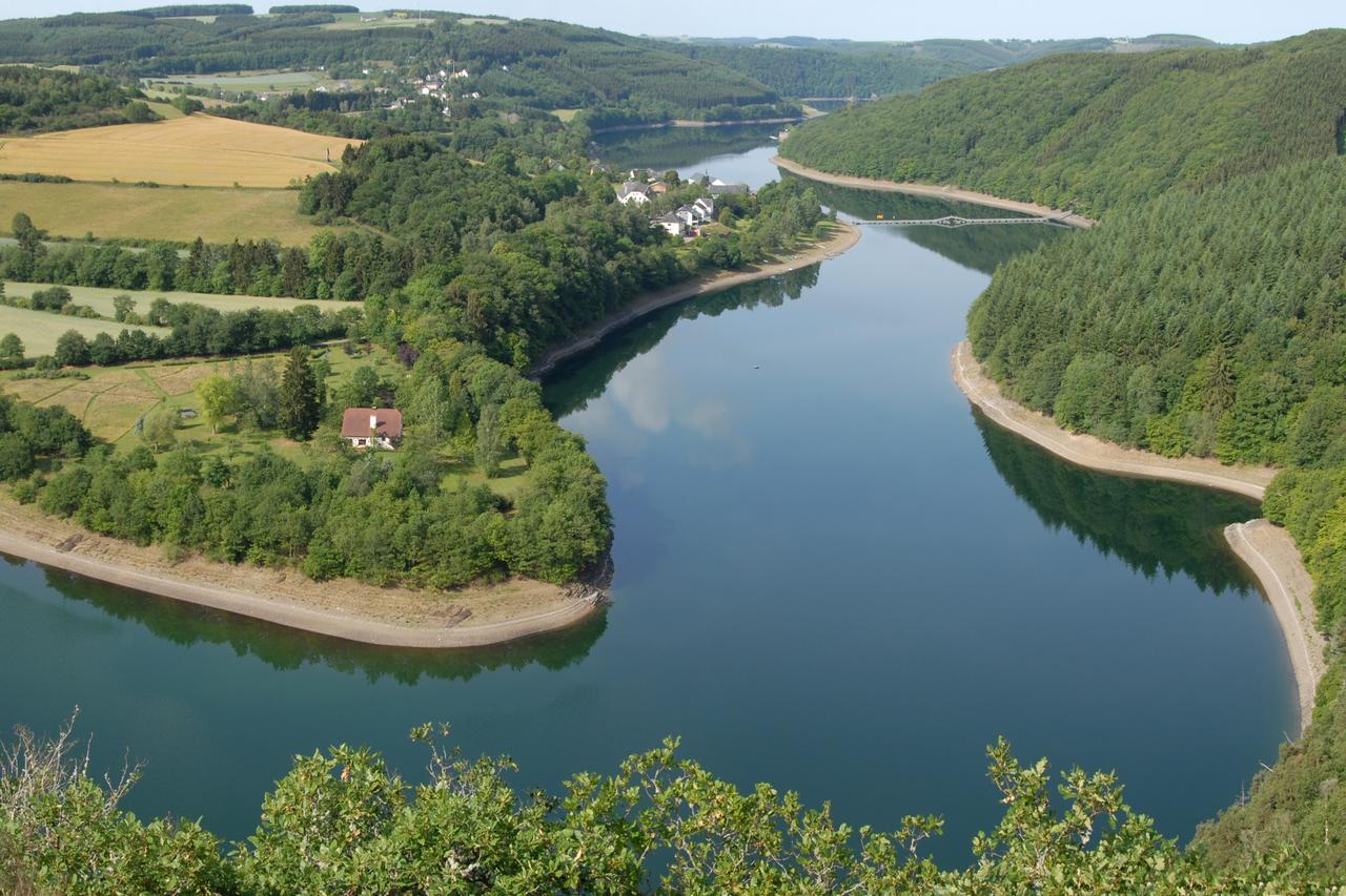 Hotel-Restaurant Beim Schlass Wiltz Eksteriør bilde